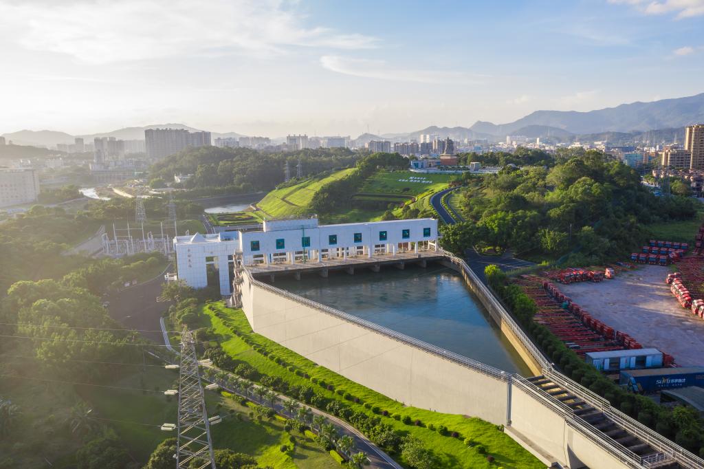 這是位于廣東東莞的東深供水工程重要節(jié)點——金湖泵站。新華社發(fā)（廣東省水利廳供圖）