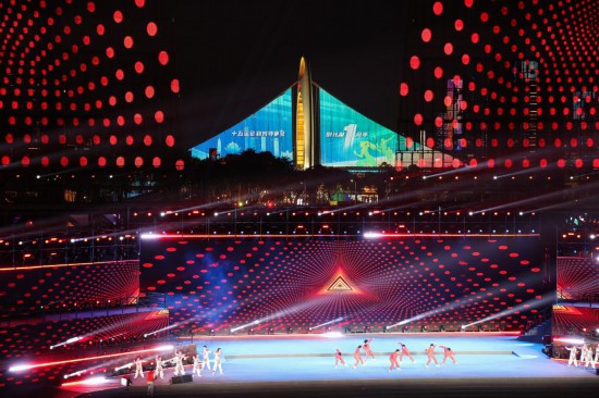   11月9日，儀式現(xiàn)場(chǎng)。新華社記者 劉大偉 攝