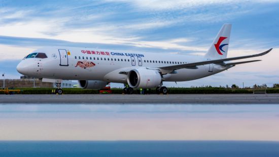 即將首飛香港的C919飛機(jī)。（東航供圖）